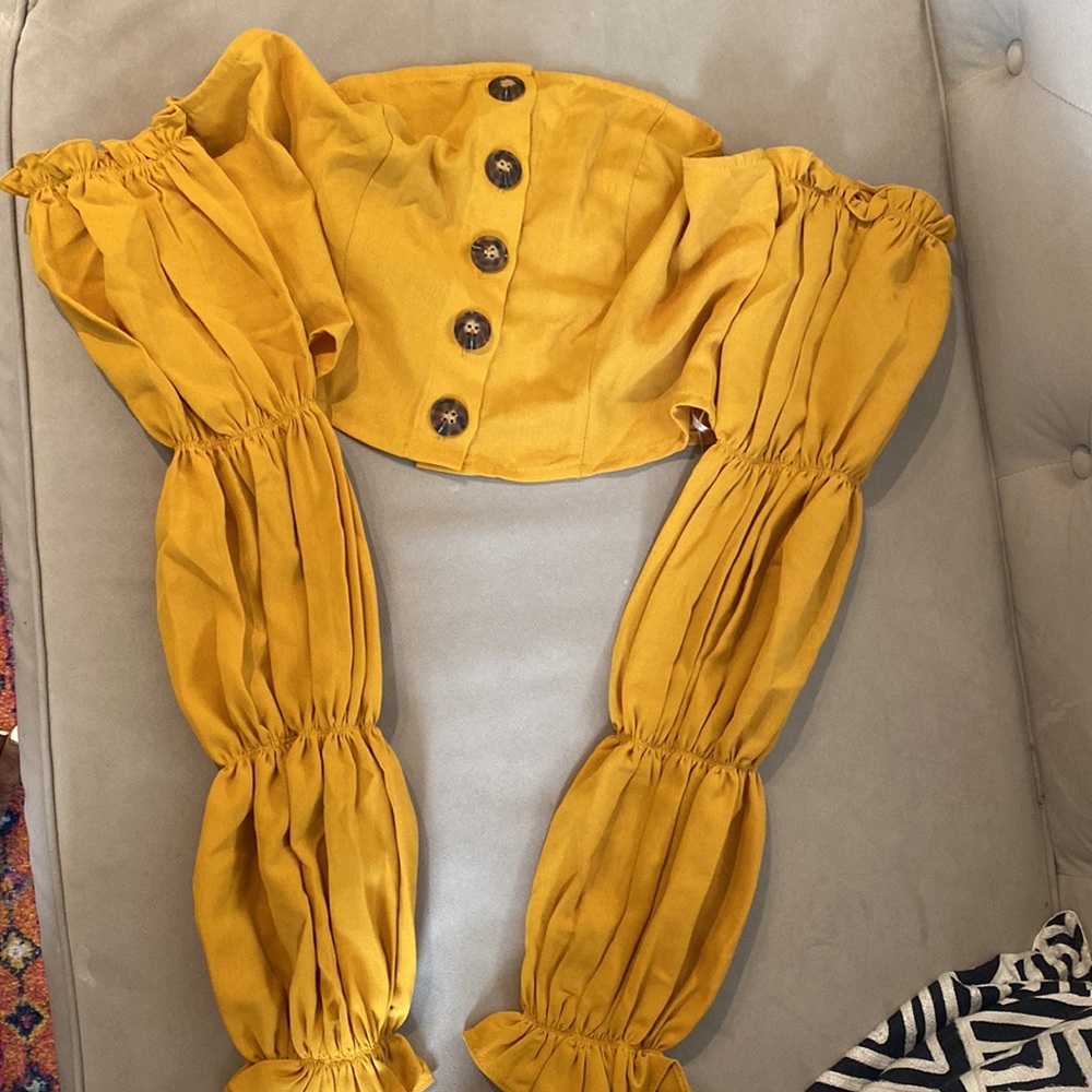 Off the shoulder button crop top